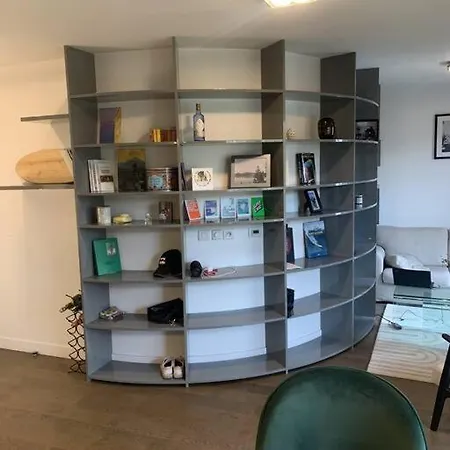 Bel Appartement, Grande Terrasse 아파트 불로니으 빌렁꾸흐